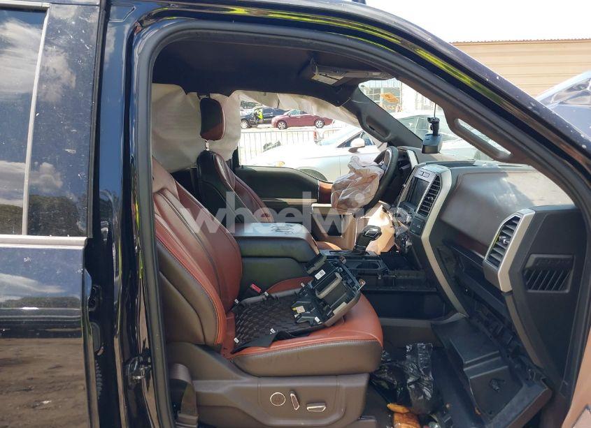 Photo 5 of 2019 Ford F-150 KING RANCH (VIN 1FTEW1E44KFC11059)