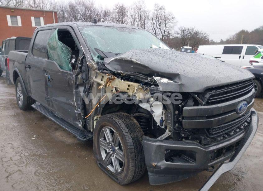 2020 Ford F-150 LARIAT (VIN 1FTEW1E44LKE01615) main photo