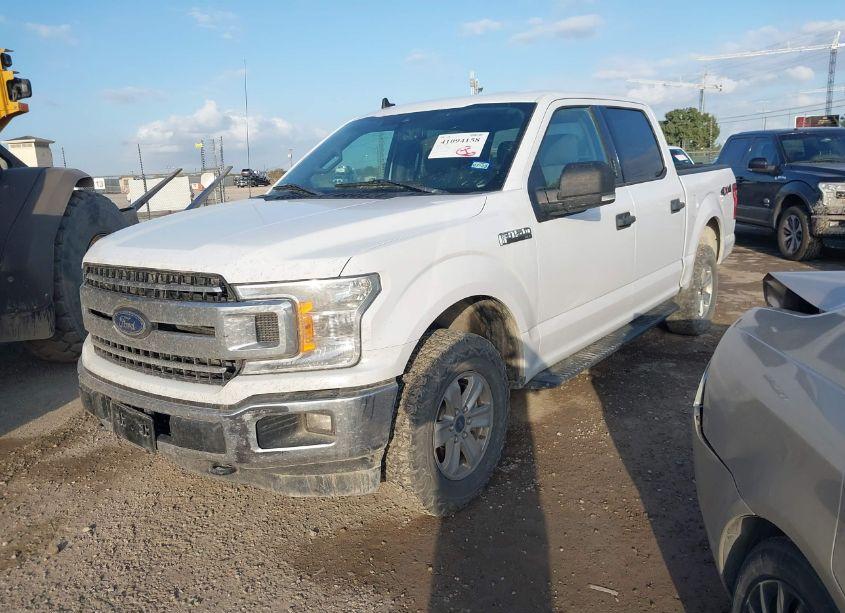 Photo 2 of 2020 Ford F-150 XLT (VIN 1FTEW1E44LKE45520)