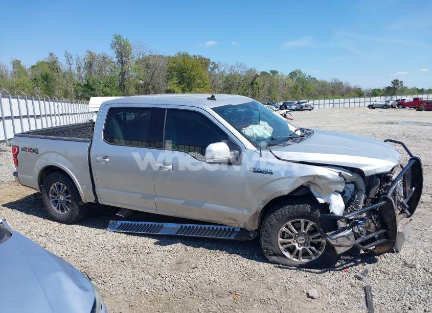 Photo 13 of 2019 Ford F-150 LARIAT (VIN 1FTEW1E45KFB88214)