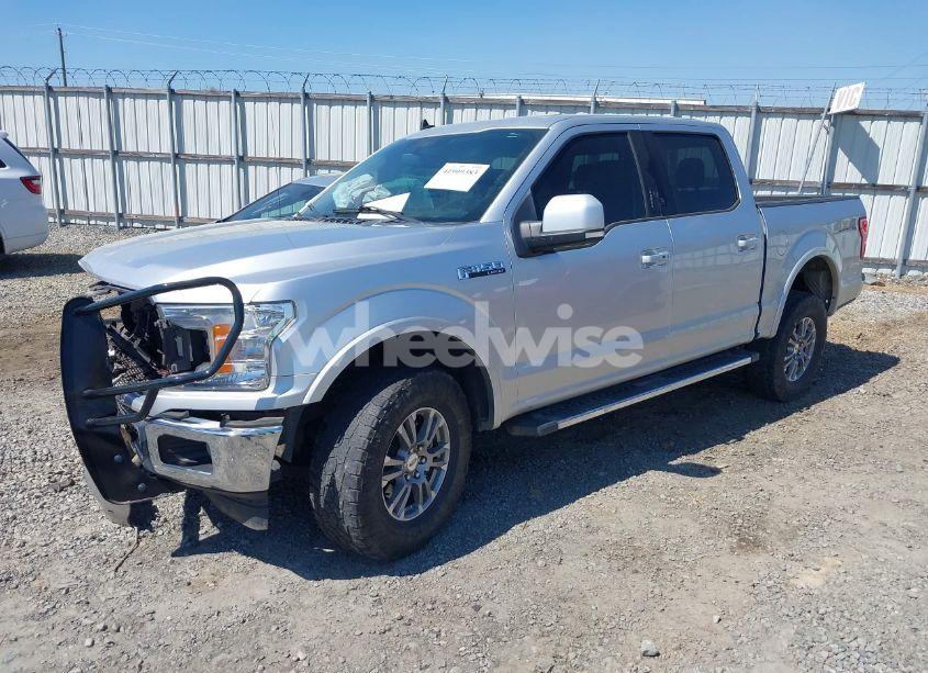 Photo 2 of 2019 Ford F-150 LARIAT (VIN 1FTEW1E45KFB88214)