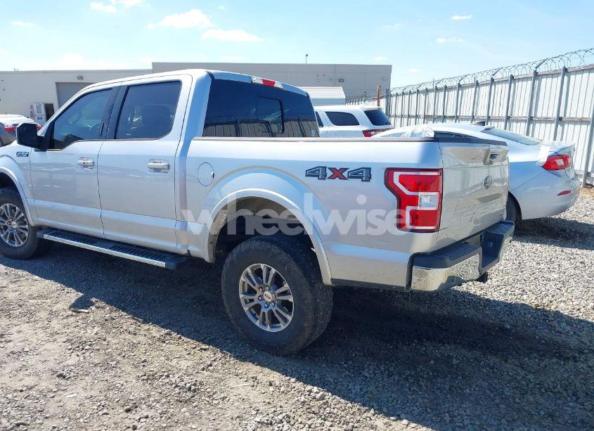 Photo 3 of 2019 Ford F-150 LARIAT (VIN 1FTEW1E45KFB88214)