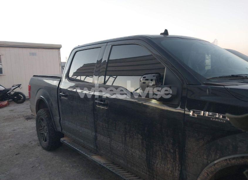 Photo 13 of 2019 Ford F-150 LARIAT (VIN 1FTEW1E45KKC47947)