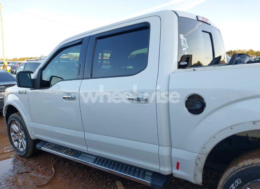 Photo 14 of 2020 Ford F-150 LARIAT (VIN 1FTEW1E45LFA59889)
