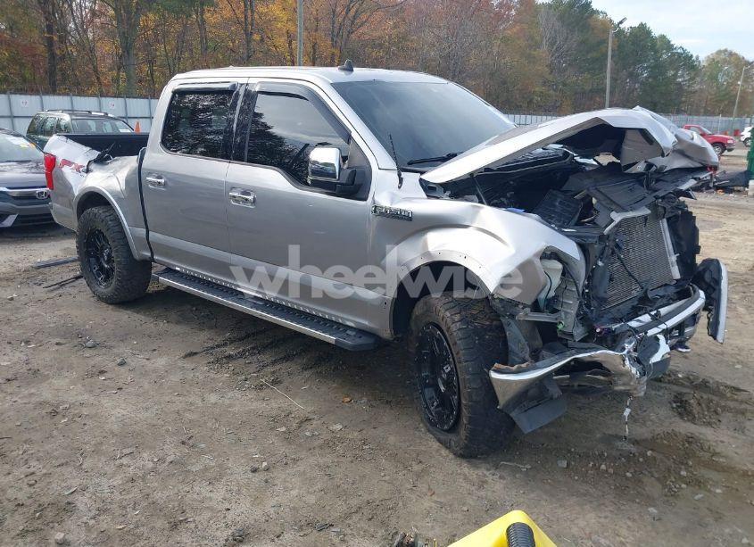 2020 Ford F-150 LARIAT (VIN 1FTEW1E45LFB75397) main photo