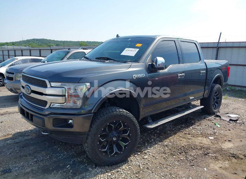 Photo 2 of 2019 Ford F-150 PLATINUM (VIN 1FTEW1E46KFD14077)