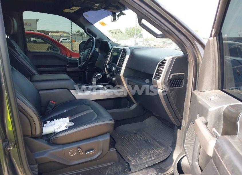 Photo 5 of 2019 Ford F-150 PLATINUM (VIN 1FTEW1E46KFD14077)