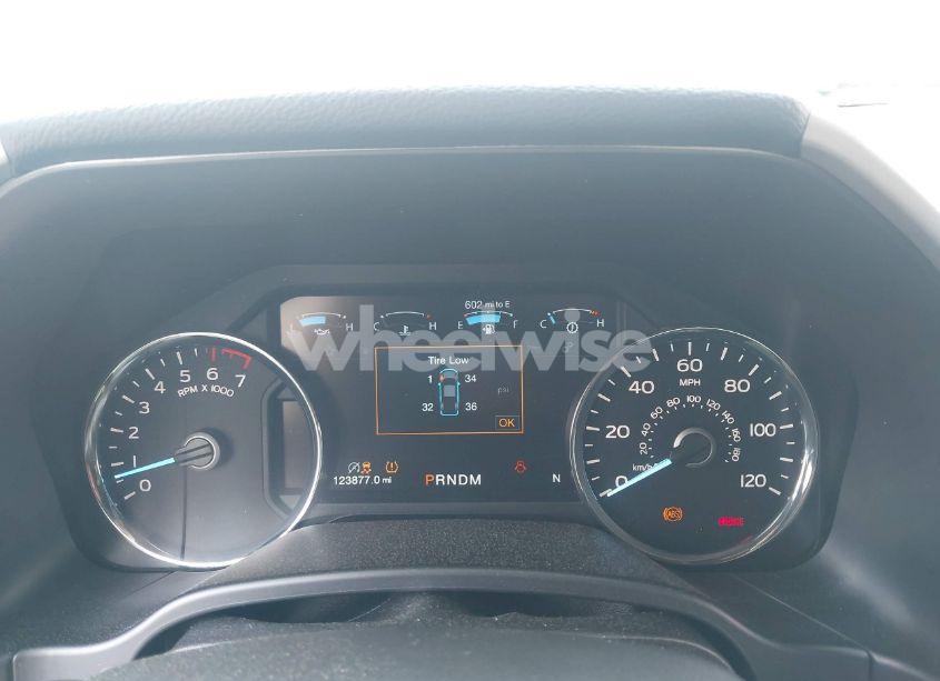 Photo 15 of 2019 Ford F-150 LARIAT (VIN 1FTEW1E46KFD42428)