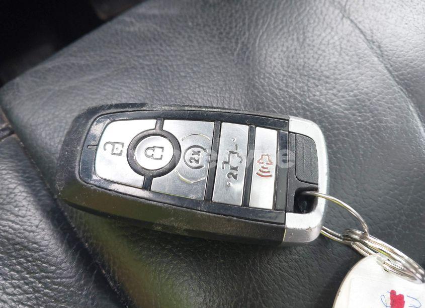 Photo 11 of 2020 Ford F-150 LARIAT (VIN 1FTEW1E46LFC77372)