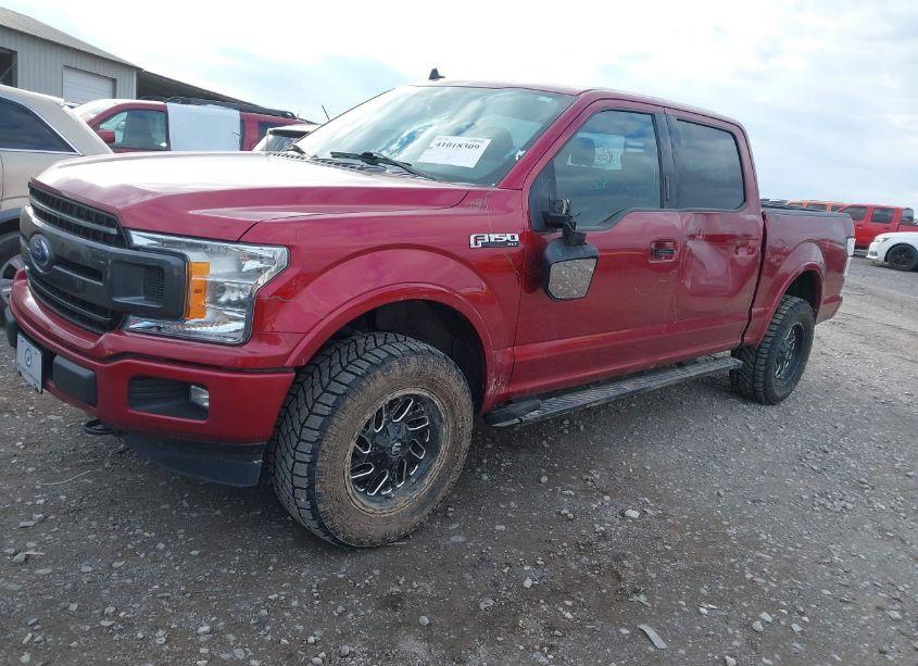 Photo 2 of 2019 Ford F-150 XLT (VIN 1FTEW1E47KFA28948)