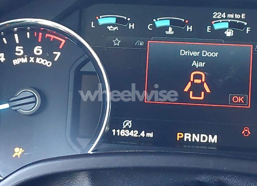 Photo 15 of 2019 Ford F-150 LARIAT (VIN 1FTEW1E47KFB50693)