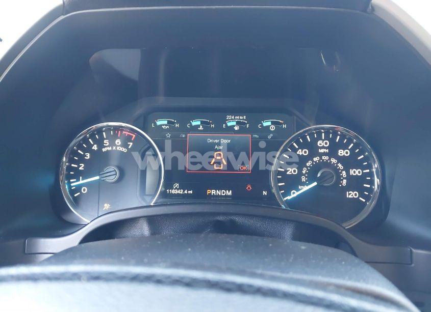 Photo 7 of 2019 Ford F-150 LARIAT (VIN 1FTEW1E47KFB50693)