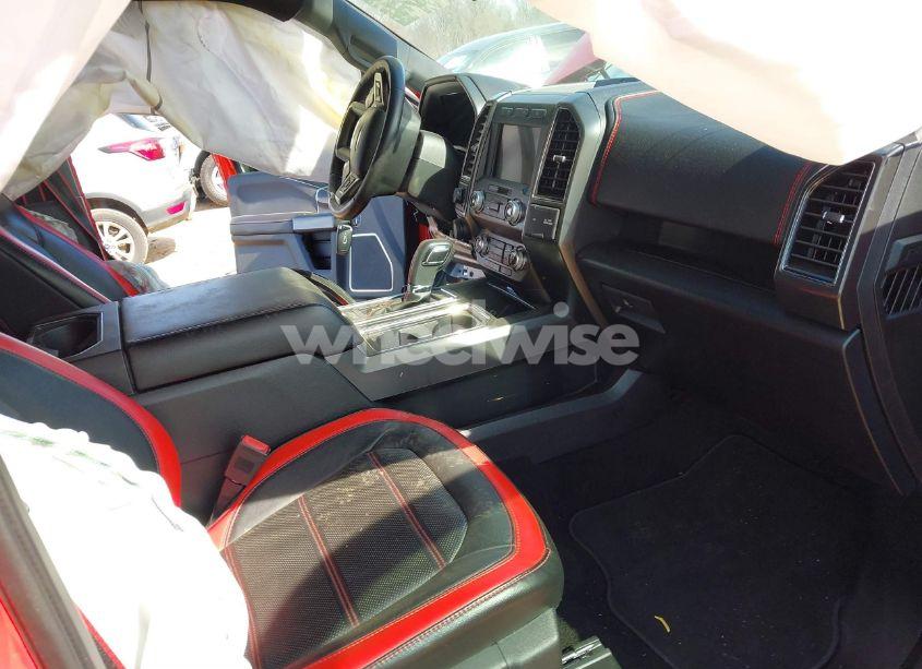 Photo 5 of 2019 Ford F-150 LARIAT (VIN 1FTEW1E47KFC30060)