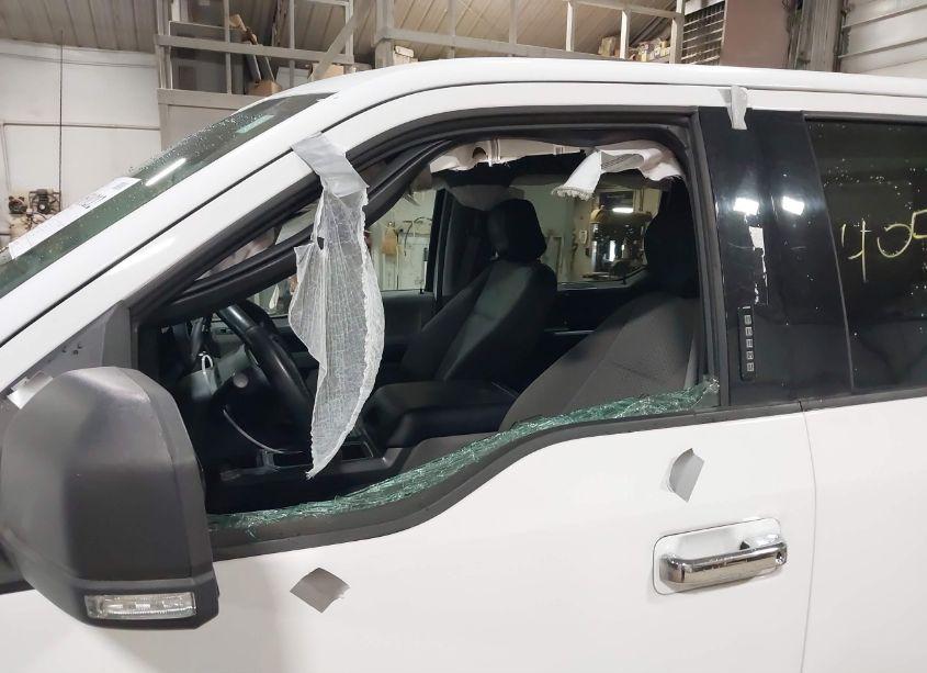 Photo 17 of 2019 Ford F-150 XLT (VIN 1FTEW1E47KFC43052)