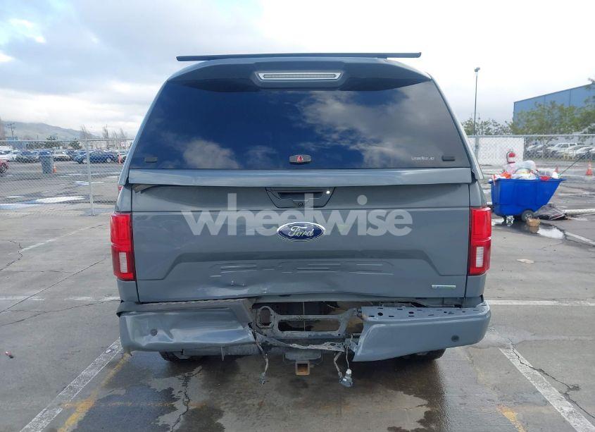 Photo 17 of 2019 Ford F-150 LARIAT (VIN 1FTEW1E47KKC36416)