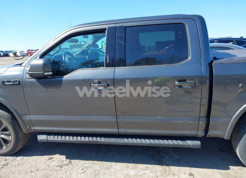 Photo 15 of 2020 Ford F-150 LARIAT (VIN 1FTEW1E47LFB78074)