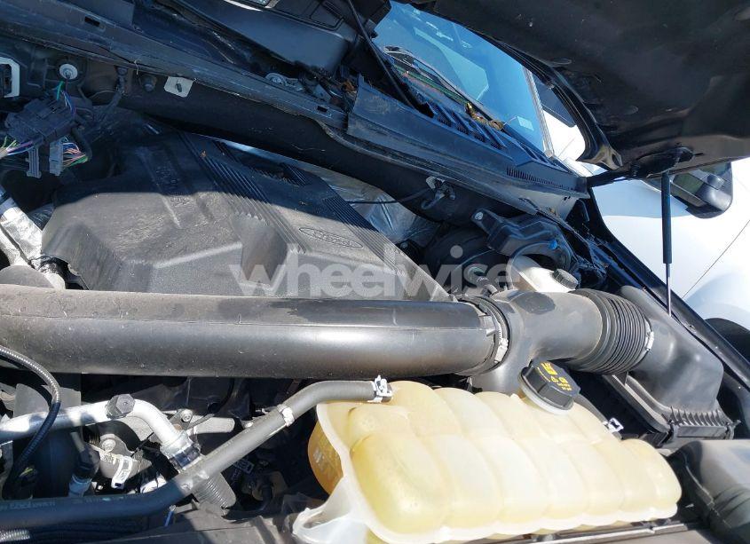 Photo 10 of 2019 Ford F-150 PLATINUM (VIN 1FTEW1E48KFC52584)