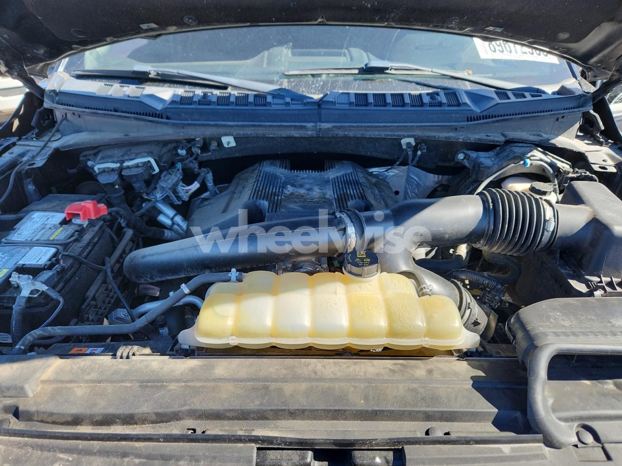 Photo 11 of 2019 FORD F150 SUPERCREW (VIN 1FTEW1E48KFD33388)