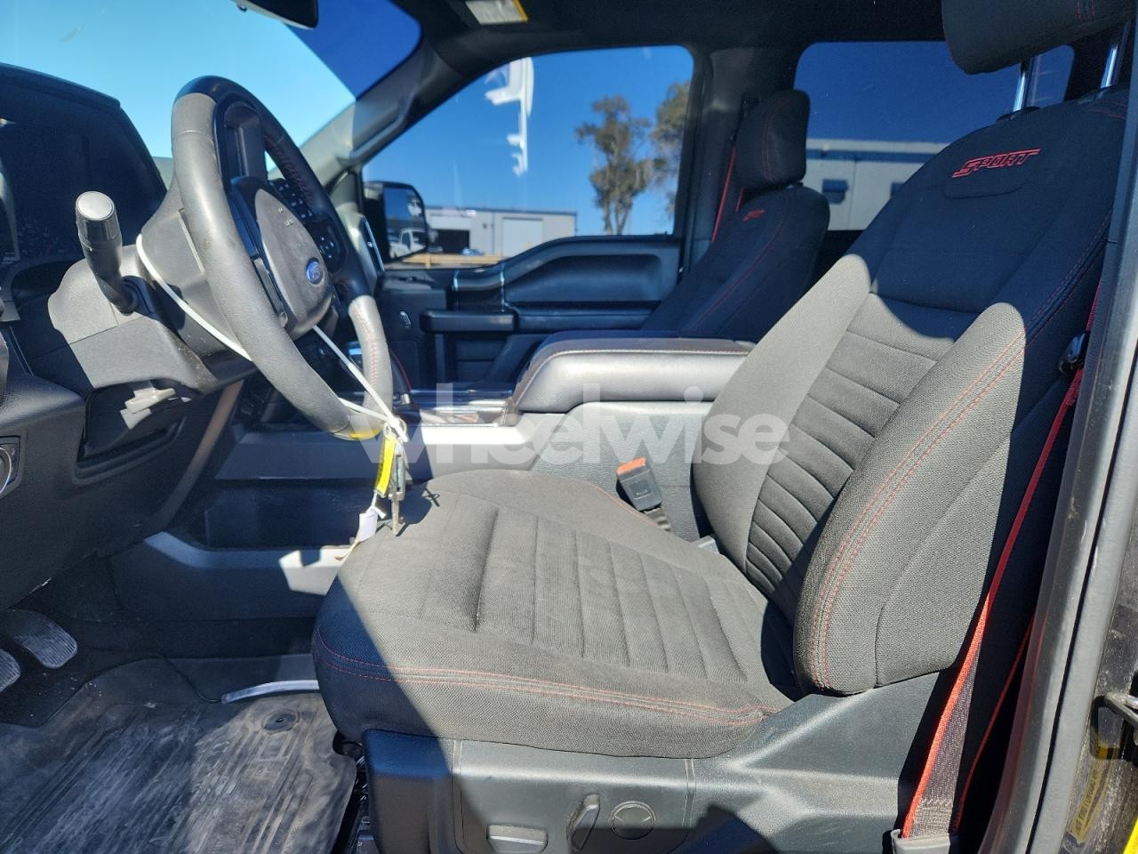Photo 7 of 2019 FORD F150 SUPERCREW (VIN 1FTEW1E48KFD33388)
