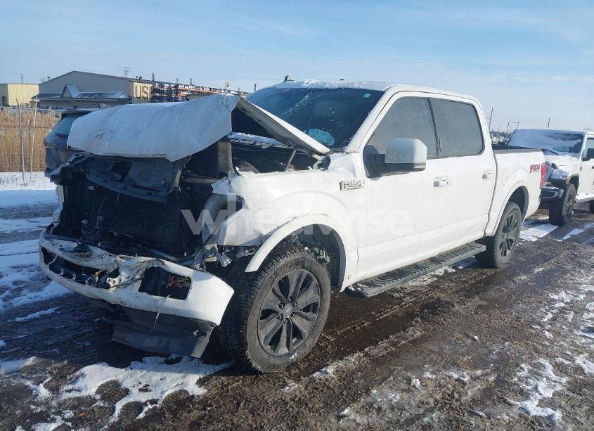 Photo 2 of 2019 Ford F-150 LARIAT (VIN 1FTEW1E48KKC09077)