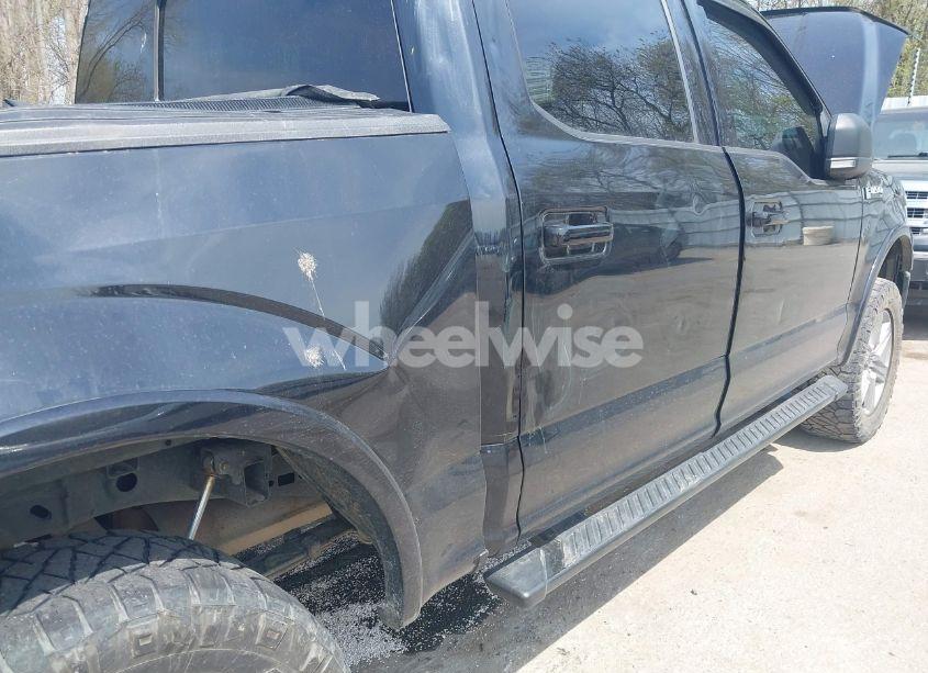 Photo 17 of 2019 Ford F-150 XLT (VIN 1FTEW1E49KFB95490)