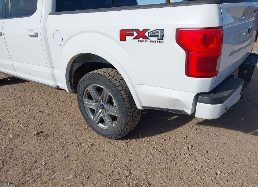 Photo 6 of 2019 Ford F-150 LARIAT (VIN 1FTEW1E49KFC85237)