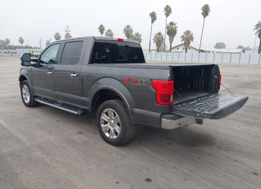 Photo 3 of 2019 Ford F-150 LARIAT (VIN 1FTEW1E49KKC42105)
