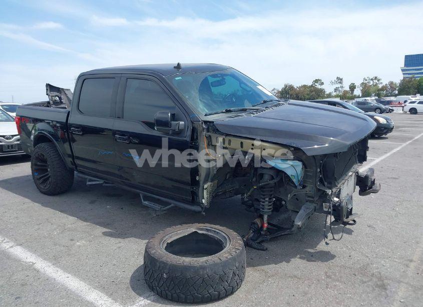 2019 Ford F-150 LARIAT (VIN 1FTEW1E49KKE80701) main photo