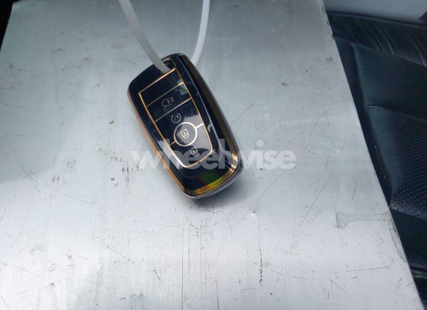 Photo 11 of 2019 Ford F-150 LARIAT (VIN 1FTEW1E49KKE80701)