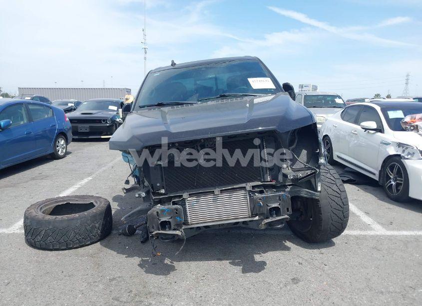 Photo 13 of 2019 Ford F-150 LARIAT (VIN 1FTEW1E49KKE80701)