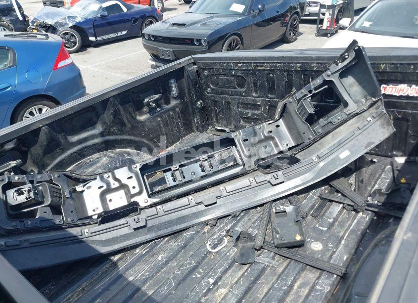 Photo 22 of 2019 Ford F-150 LARIAT (VIN 1FTEW1E49KKE80701)