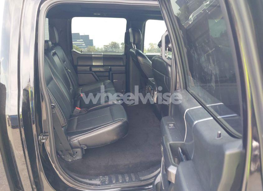 Photo 8 of 2019 Ford F-150 LARIAT (VIN 1FTEW1E49KKE80701)