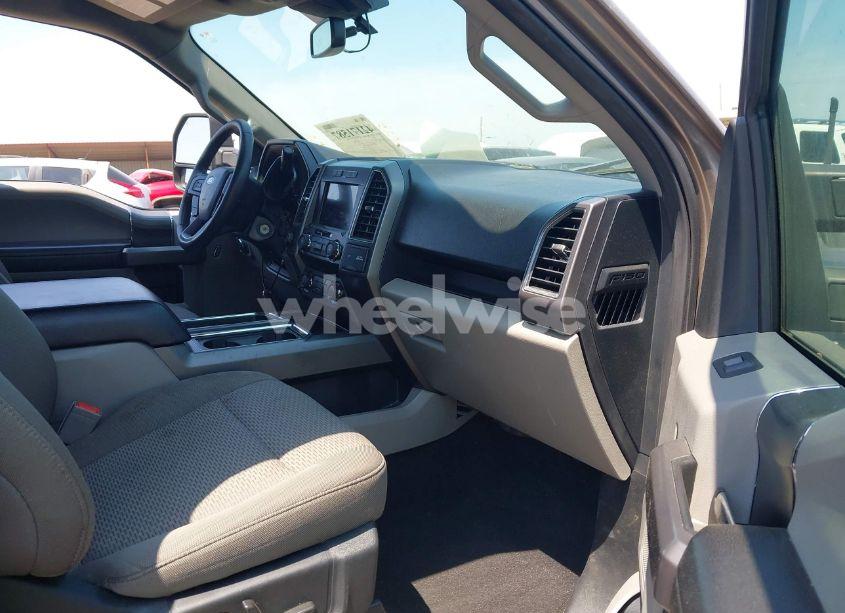 Photo 5 of 2019 Ford F-150 XLT (VIN 1FTEW1E4XKKF30179)