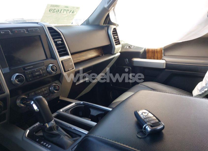 Photo 5 of 2020 Ford F-150 LARIAT (VIN 1FTEW1E4XLKE95564)