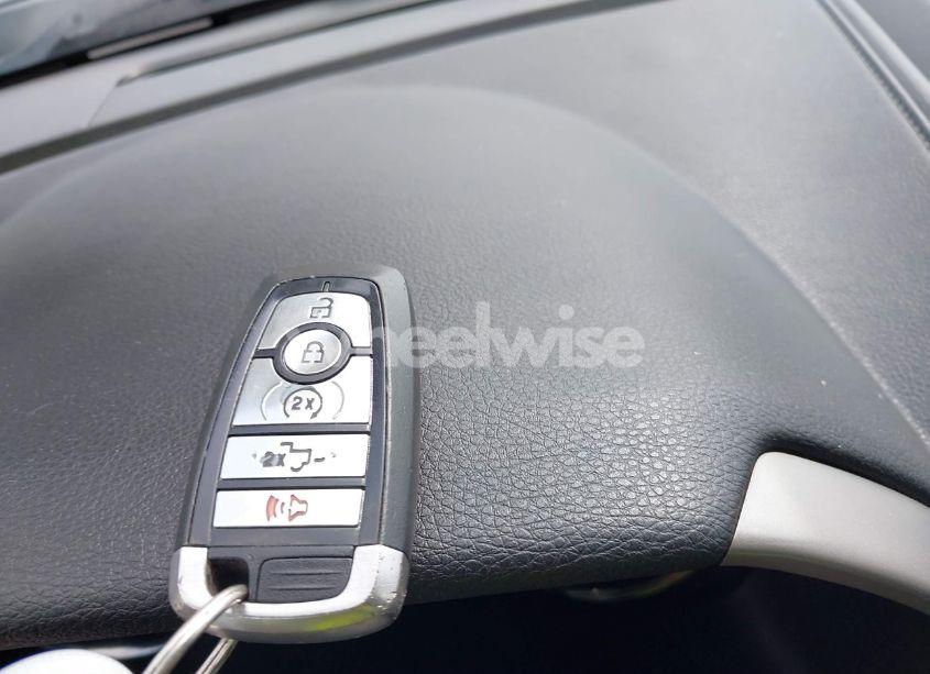 Photo 11 of 2018 Ford F-150 LARIAT (VIN 1FTEW1E50JFD58356)