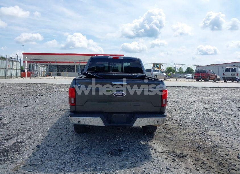 Photo 17 of 2018 Ford F-150 LARIAT (VIN 1FTEW1E50JFD58356)