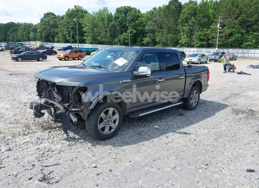 Photo 2 of 2018 Ford F-150 LARIAT (VIN 1FTEW1E50JFD58356)