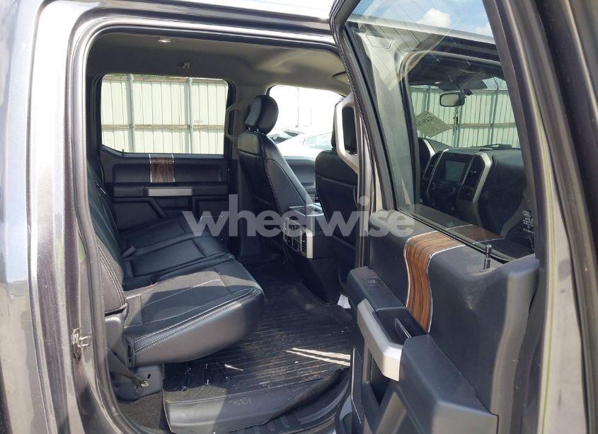 Photo 8 of 2018 Ford F-150 LARIAT (VIN 1FTEW1E50JFD58356)