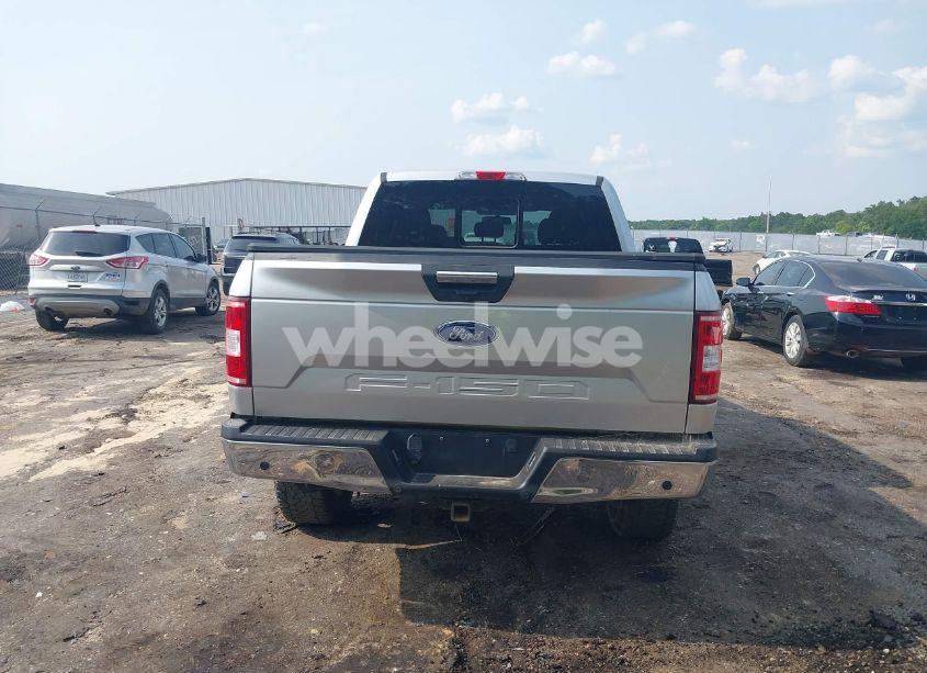Photo 16 of 2018 Ford F-150 XLT (VIN 1FTEW1E50JFE38143)