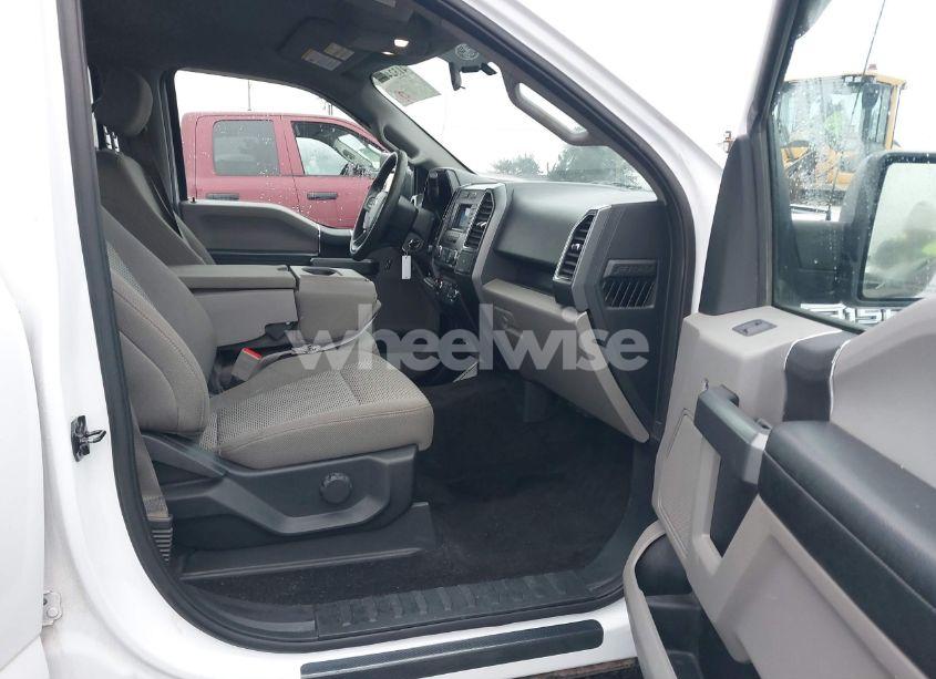 Photo 5 of 2018 Ford F-150 XLT (VIN 1FTEW1E50JKD35912)