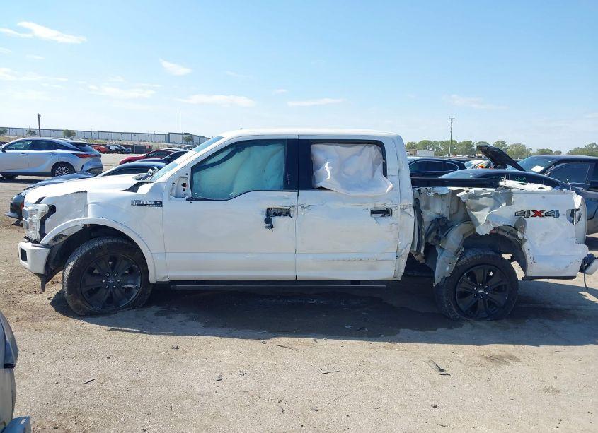 Photo 13 of 2019 Ford F-150 PLATINUM (VIN 1FTEW1E50KFA68619)