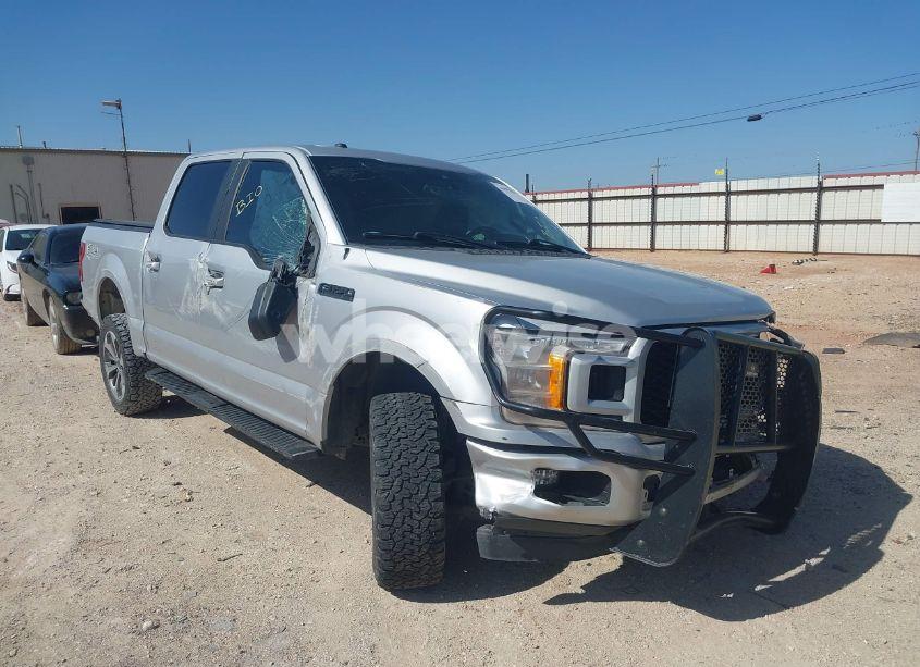 2019 Ford F150 SUPERCREW (VIN 1FTEW1E50KKF27106) main photo