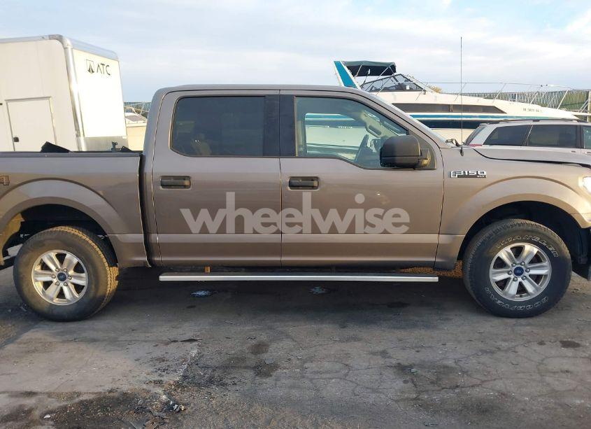 Photo 13 of 2018 Ford F-150 XLT (VIN 1FTEW1E51JFA01574)