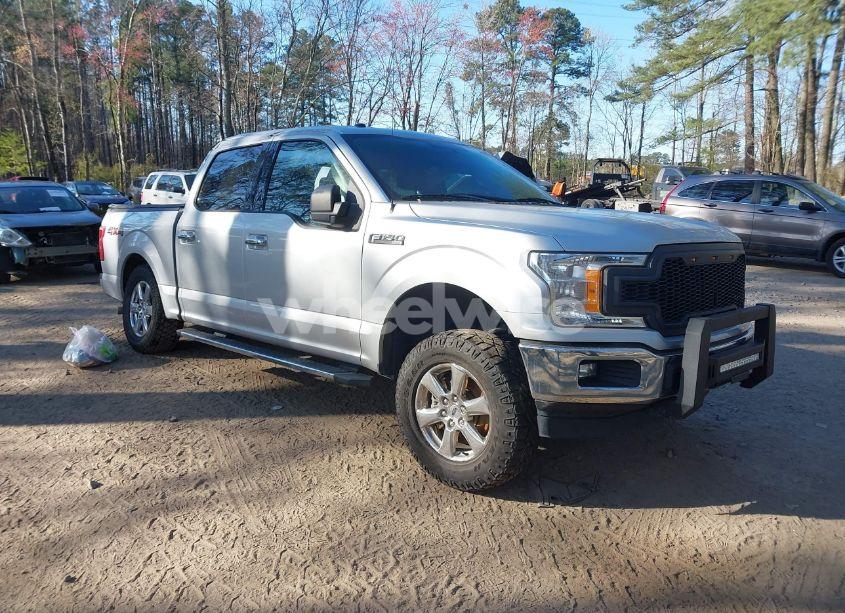 2018 Ford F-150 XLT (VIN 1FTEW1E51JFA58261) main photo