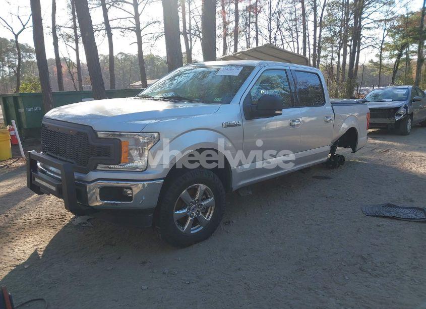 Photo 2 of 2018 Ford F-150 XLT (VIN 1FTEW1E51JFA58261)