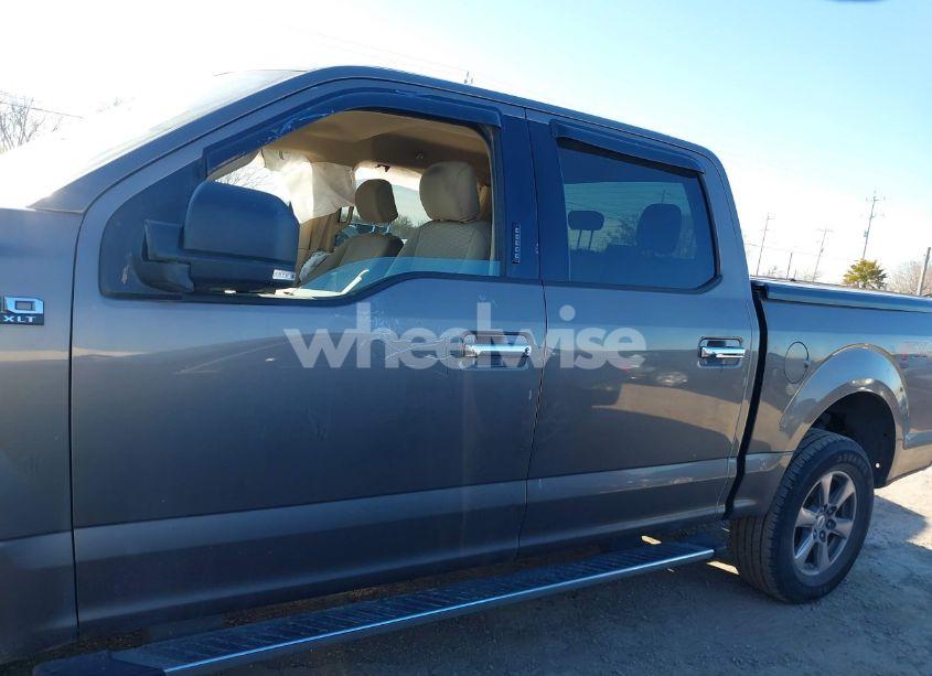 Photo 14 of 2018 Ford F-150 XLT (VIN 1FTEW1E51JFB70090)