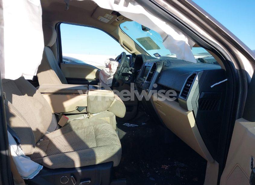 Photo 5 of 2018 Ford F-150 XLT (VIN 1FTEW1E51JFB70090)