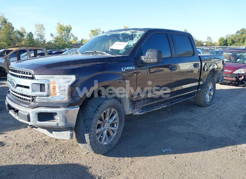 Photo 2 of 2018 Ford F-150 XLT (VIN 1FTEW1E51JKC28240)