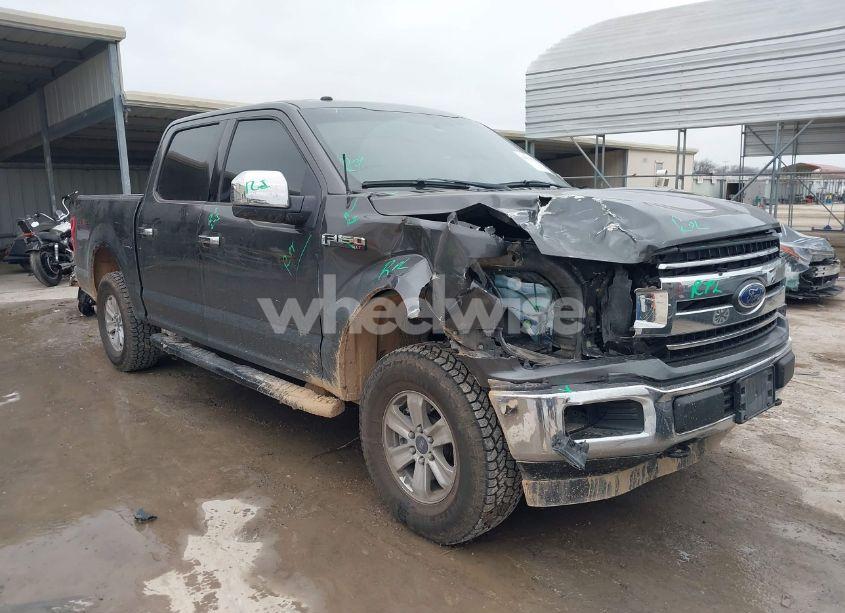 2018 Ford F-150 XLT (VIN 1FTEW1E51JKE01917) main photo