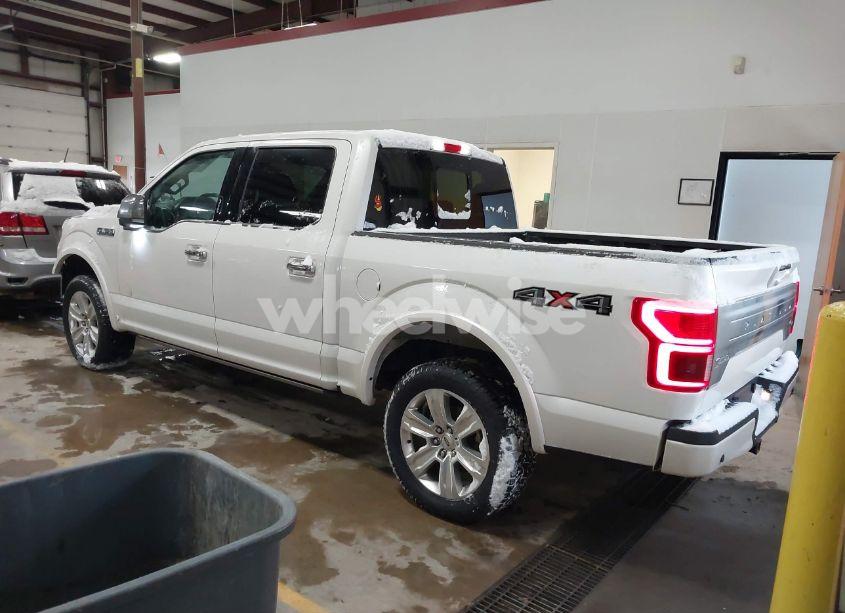 Photo 3 of 2019 Ford F-150 PLATINUM (VIN 1FTEW1E51KFA39873)